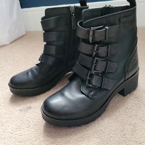 Docker's women boots, leather interior&exterior, size 6.5-7 black
